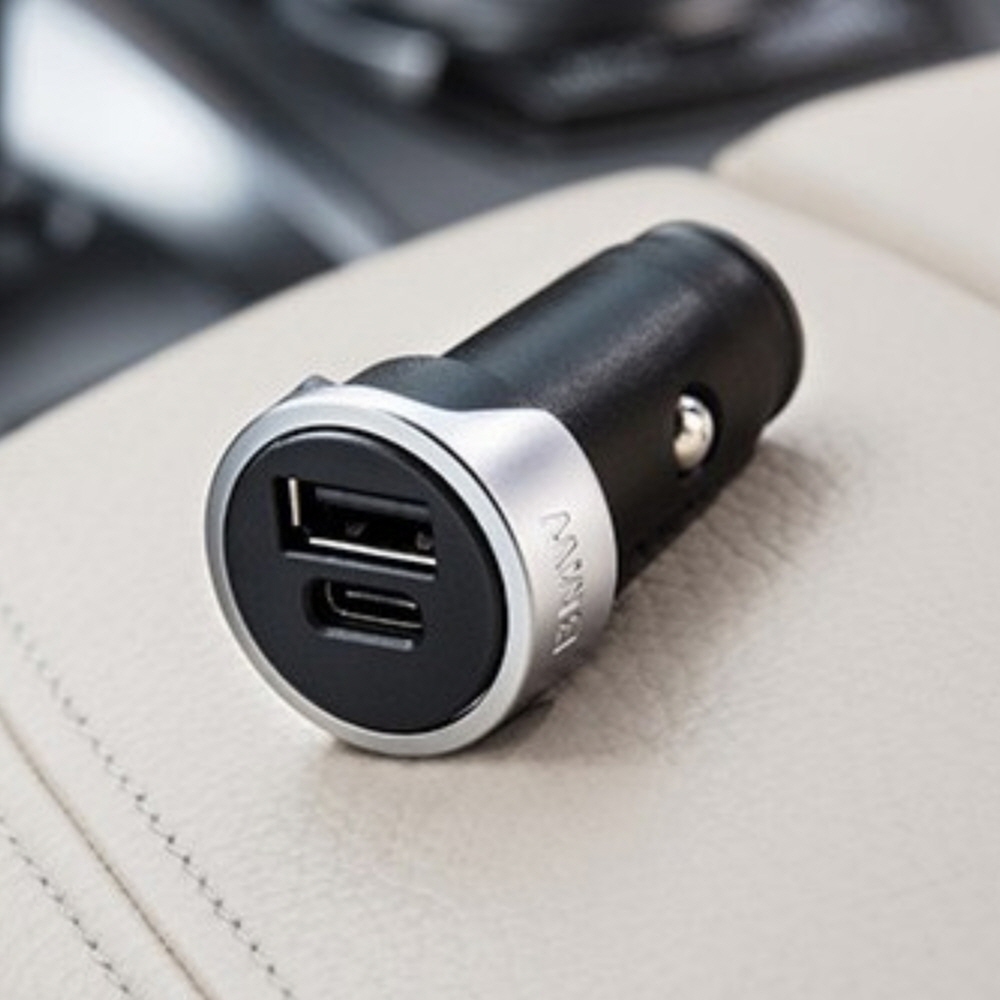 자동차 시거충전기 BMW 순정 USB A C 타입 듀얼 충전기 - 메인 이미지