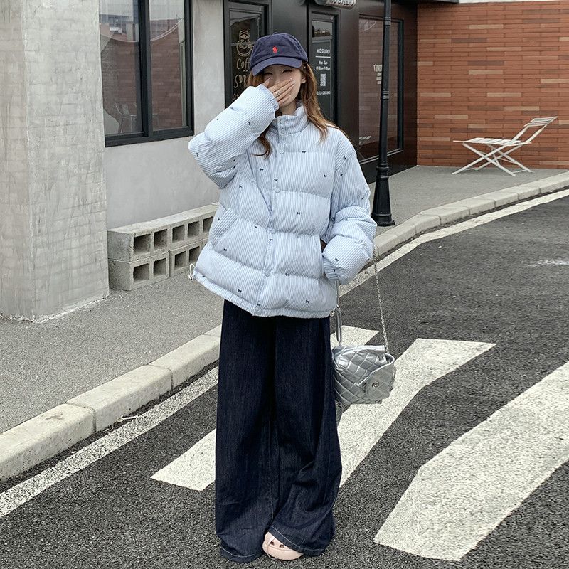 여성 스탠드 칼라 코튼 코트 가을용 나비넥타이 포인트 루즈핏 줄무늬 재킷 스타일리시한 착용감 데일리 아우터 캐주얼 모던한 디자인 - 상세 이미지 3