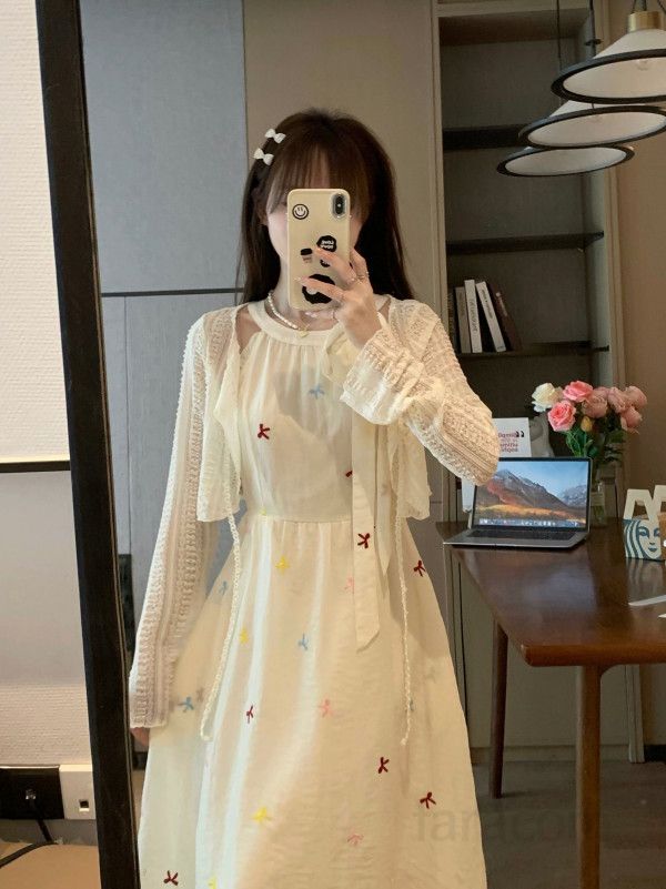 여성 슬리브리스 롱 드레스 여름 바캉스룩 허리 슬림한 우아한 비치웨어 휴양지 스타일 데일리 착용감 편안한 여름원피스 - 상세 이미지 2