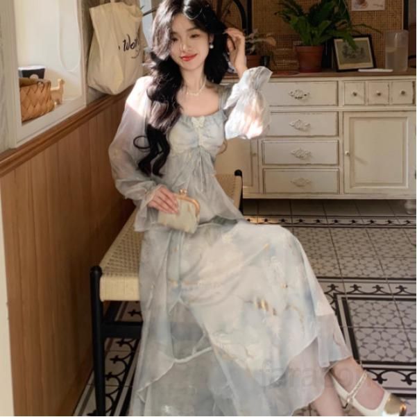 여성 롱슬리브 드레스 블루 그라데이션 페어리 러플 디자인 우아한 스타일 파티룩 매력적인 데일리웨어 고급스러운 착용감