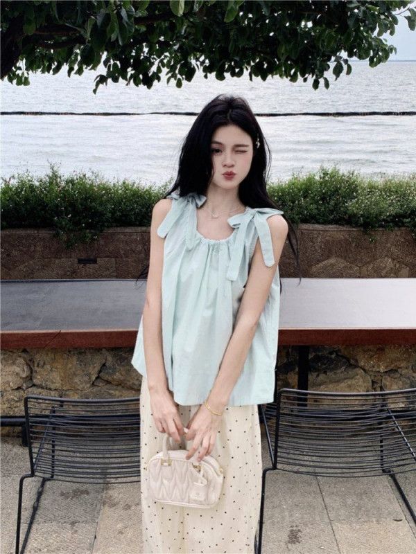 여성 루즈핏 스퀘어넥 리본 나시 블라우스 여름 시스루 쉬폰 스타일 민트 화이트 캐주얼 데일리 착용감 프릴 포인트 - 상세 이미지 3