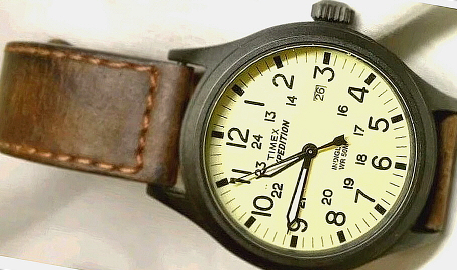 타이맥스 익스페디션 남자 가죽 손목시계 40mm TIMEX 클래식 방수 시계 다크브라운 - 상세 이미지 3