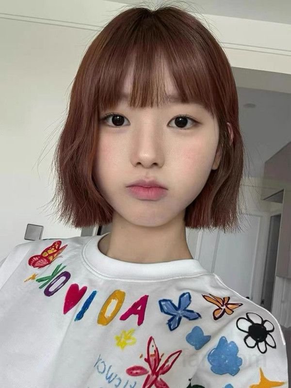 여성 순면 라운드넥 반팔 티셔츠 여름용 타이트핏 데일리 캐주얼 착용감 좋은 기본 스타일 시원한 패션 아이템 - 상세 이미지 3
