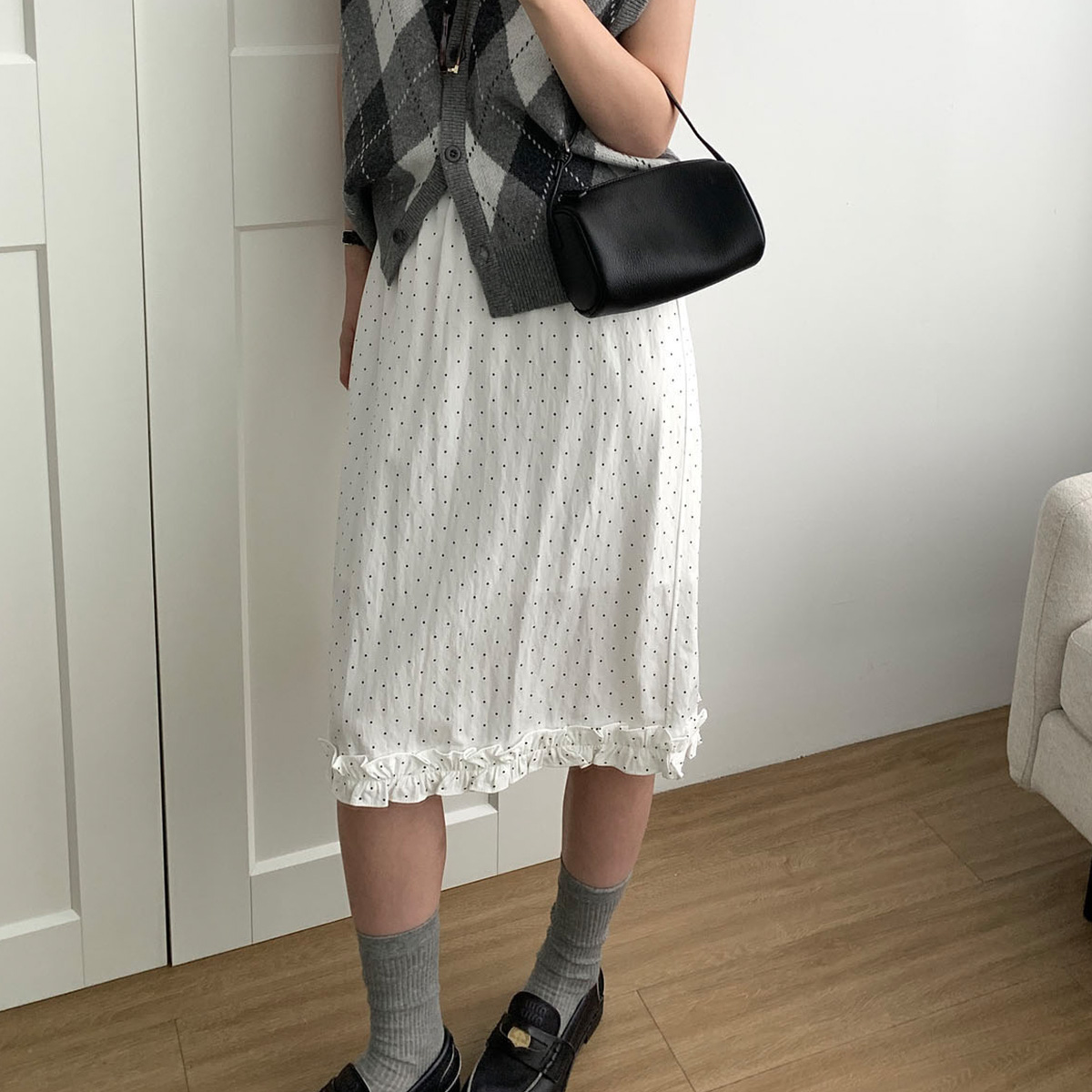바스켓 도트 프릴 스커트 밴딩 스트링 미디 H라인 땡땡이 치마 (2c)