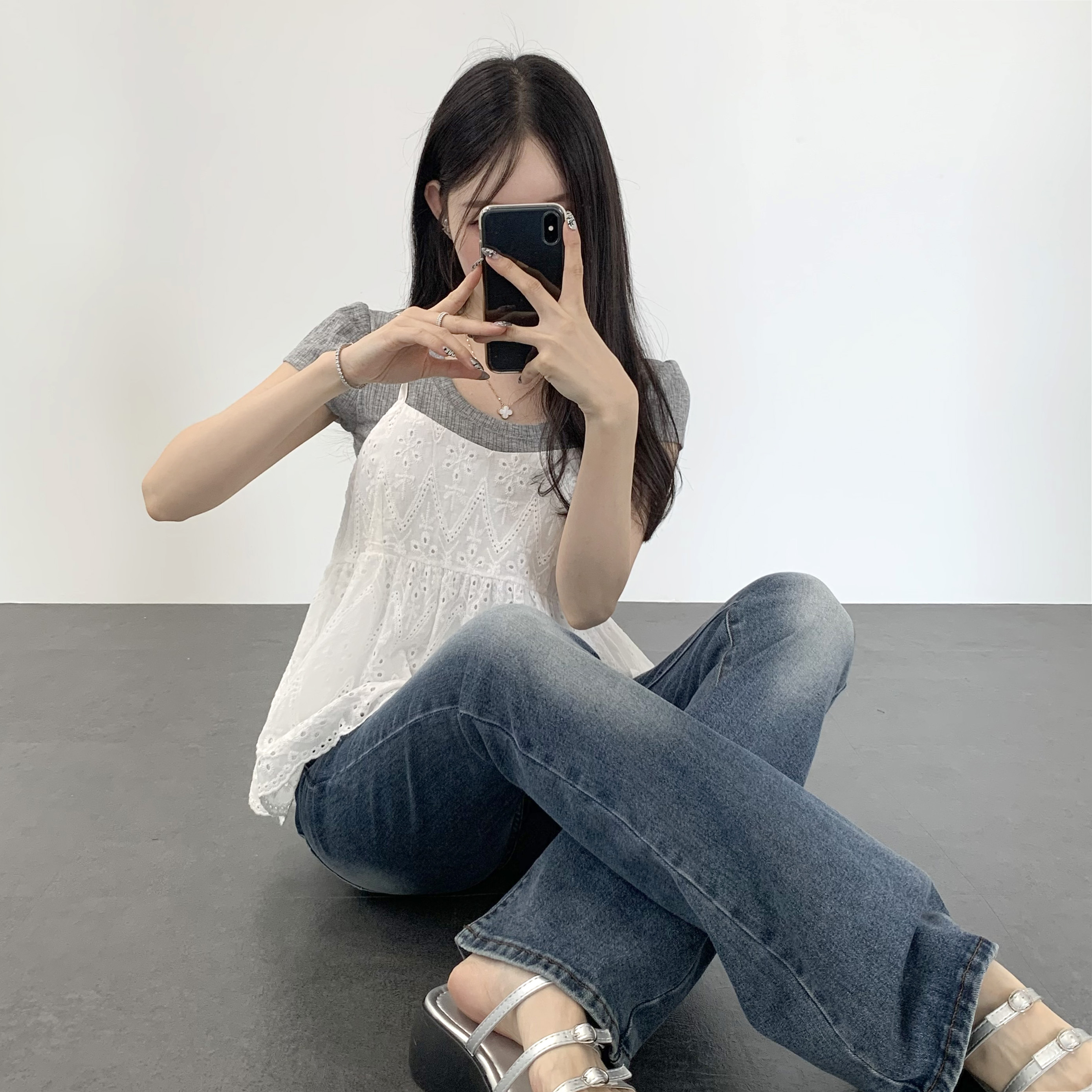 뷔스티에 조끼 블라우스 펀칭 나시 - 상세 이미지 2