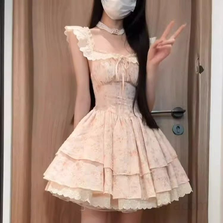 여성 여름 원피스 플라워 패턴 부드러운 소재 공주 스타일 케이크 스커트 날아다니는 소매 로맨틱한 휴양지룩 편안한 착용감 - 상세 이미지 4