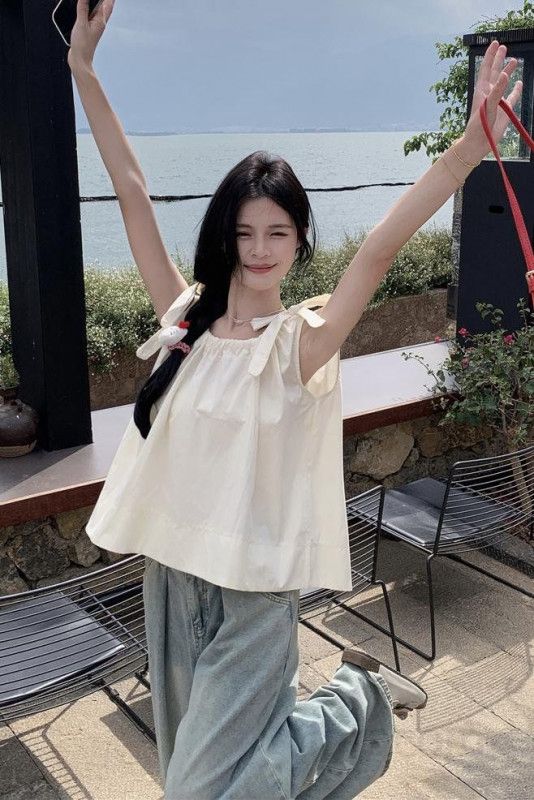 여성 루즈핏 스퀘어넥 리본 나시 블라우스 여름 시스루 쉬폰 스타일 민트 화이트 캐주얼 데일리 착용감 프릴 포인트 - 상세 이미지 5