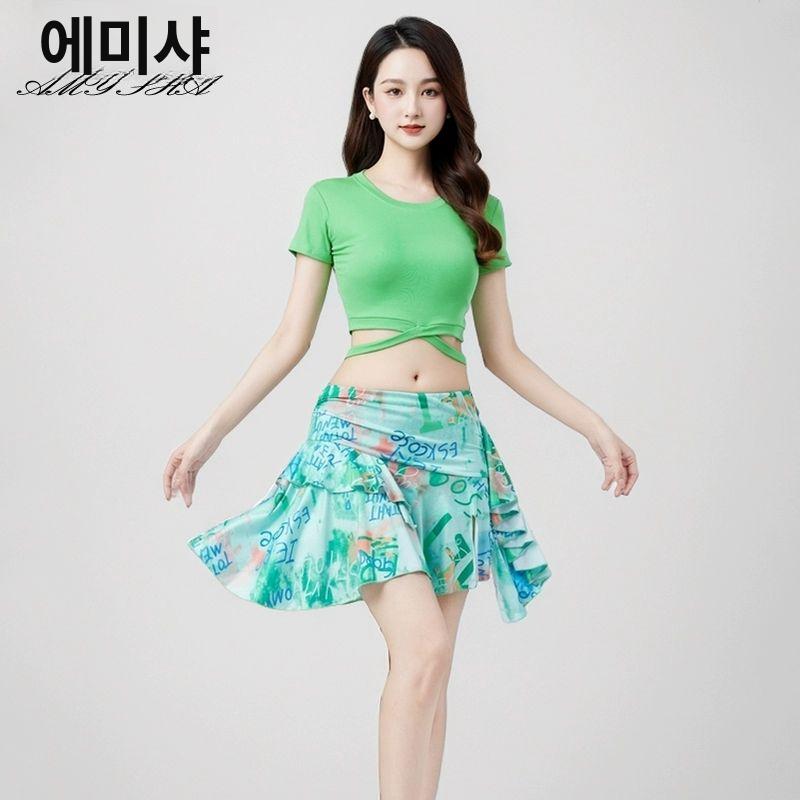 라틴 라인 댄스스커트 댄스복 의상 댄스치마 언발란스 댄스의상 라틴댄스 라인댄스복 방송댄스복 A 스타일 그린 상의+치마+허리 체인 M - 상세 이미지 2