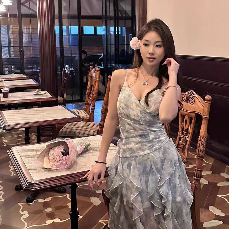 플로럴 서스펜더 롱 드레스 여성 가을 휴양지룩 바캉스원피스 도파민 웨어 스타일 해변 산책용 시원하고 편안한 착용감 - 상세 이미지 2