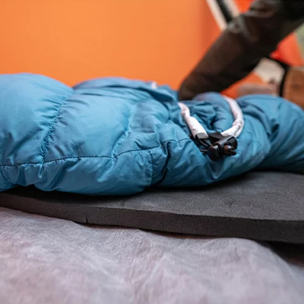 에버뉴 트래버스 매트 180 백패킹 접이식 경량 발포매트