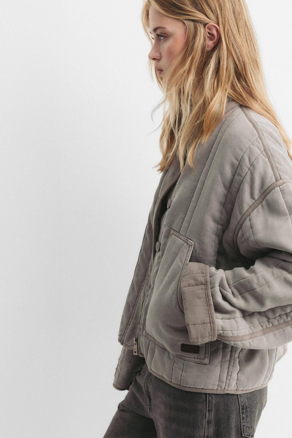 풀앤베어 오버핏 테크니컬 퀼팅 재킷 7700/320 PALE GREY - 상세 이미지 4