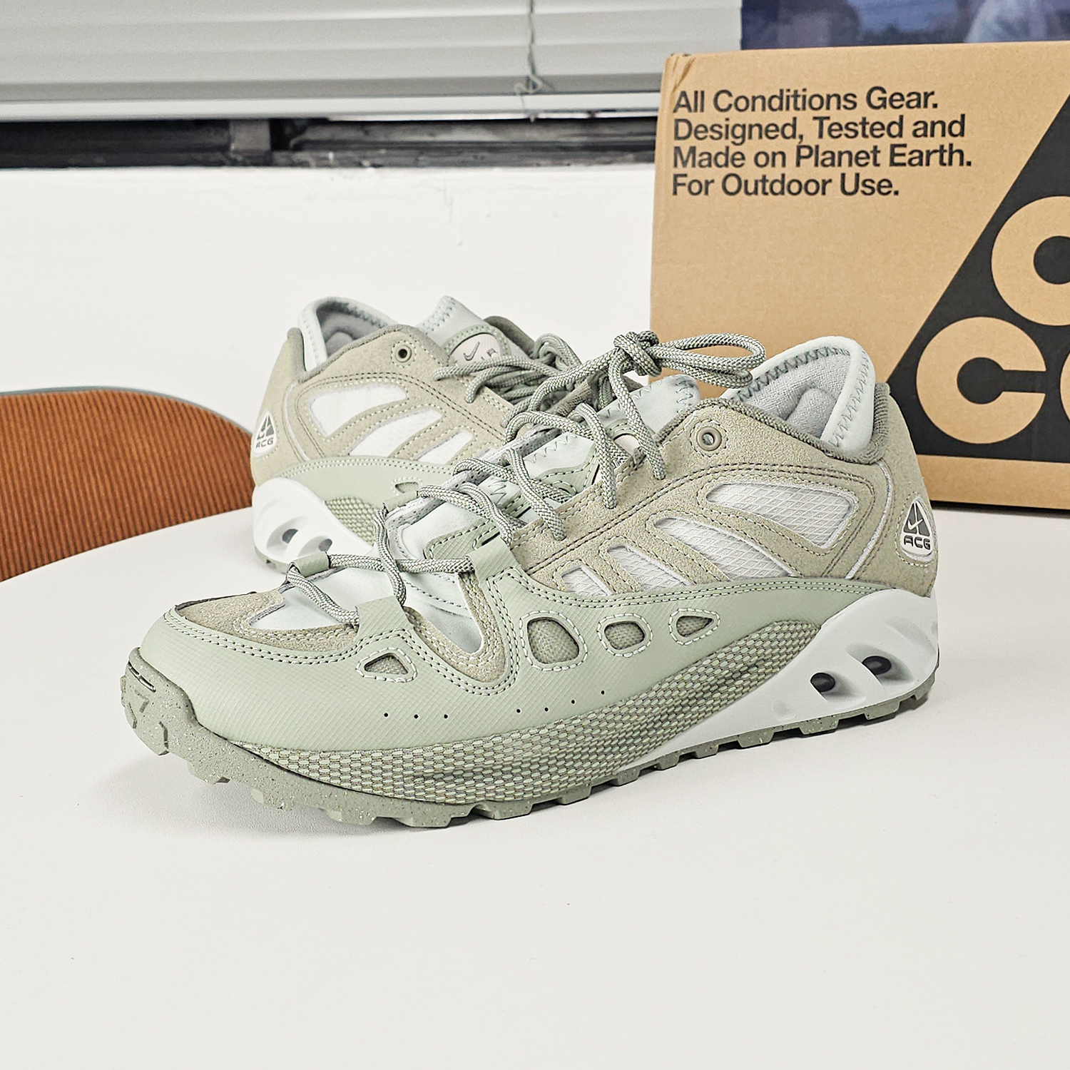 나이키 운동화 ACG 에어 익스플로레이드 트레일 런닝화 FV2925올리브그린, 280