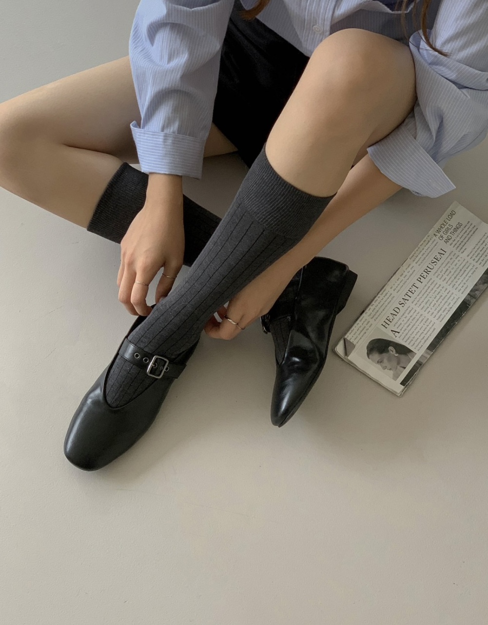 메리제인 버클 플랫 로퍼 스트랩 로우힐 데일리 슈즈 - 메인 이미지