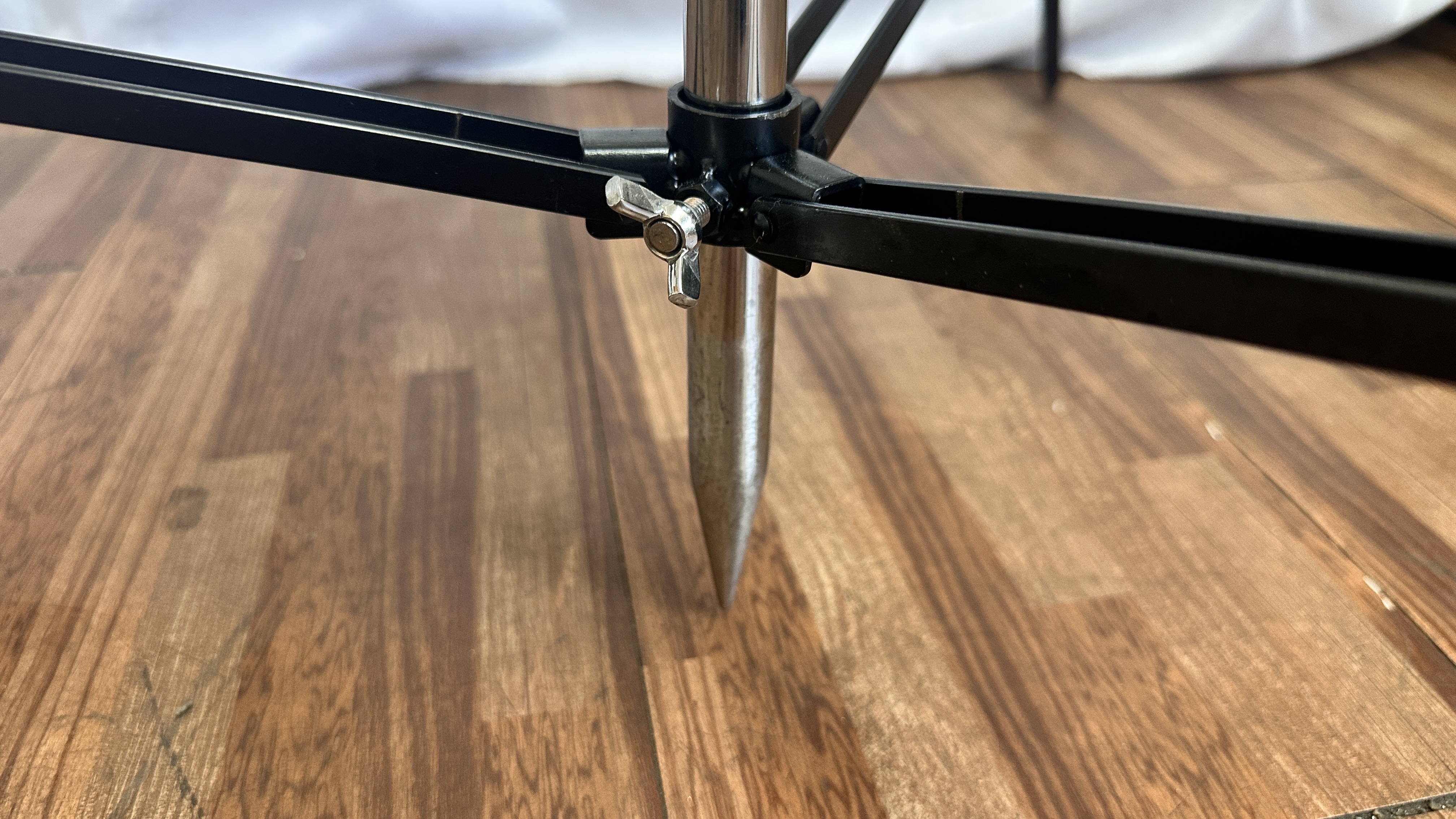 파일드라이버 연통 렌턴고정