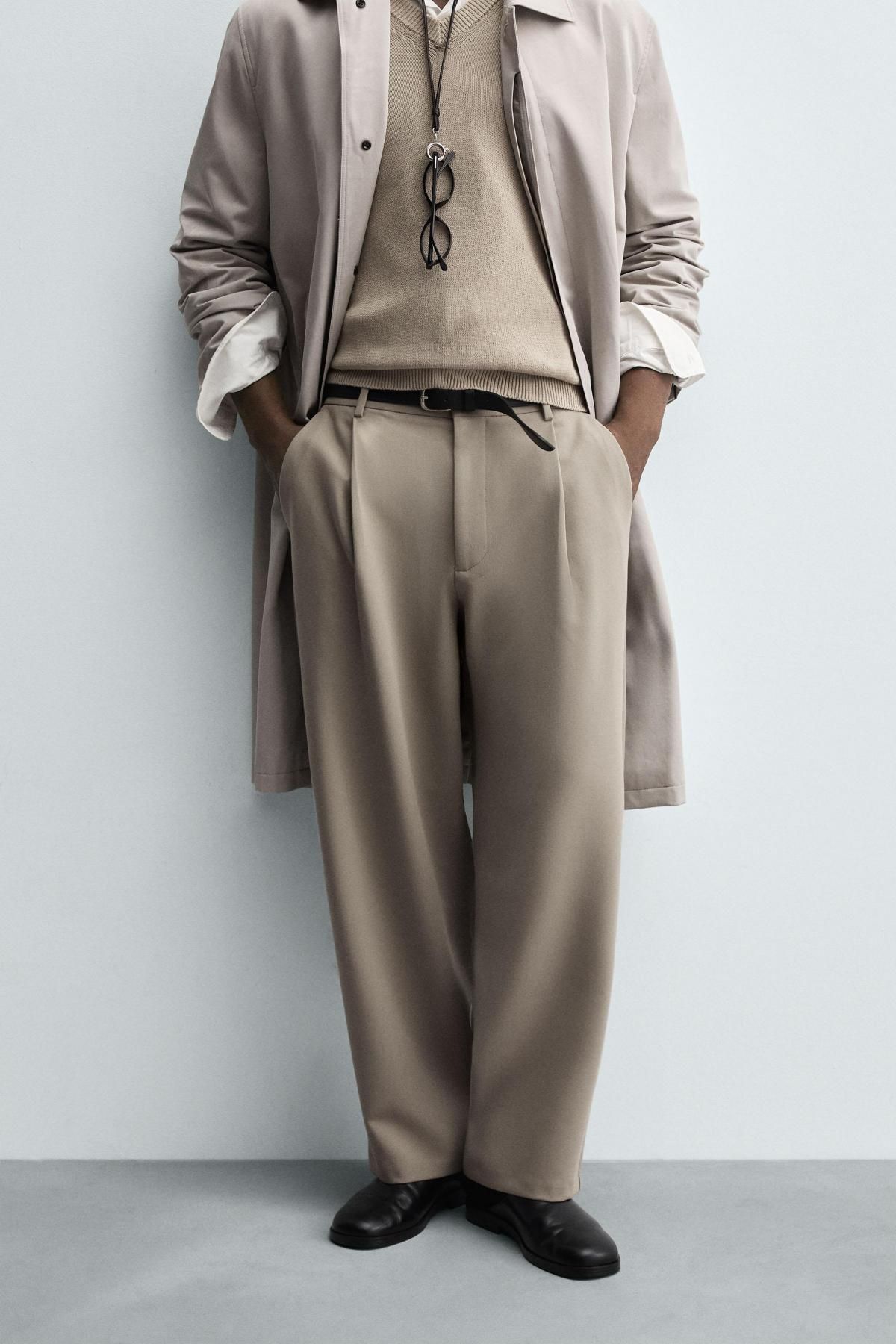 자라 릴렉스핏 플리츠 팬츠 6861/391 LIGHT TAN