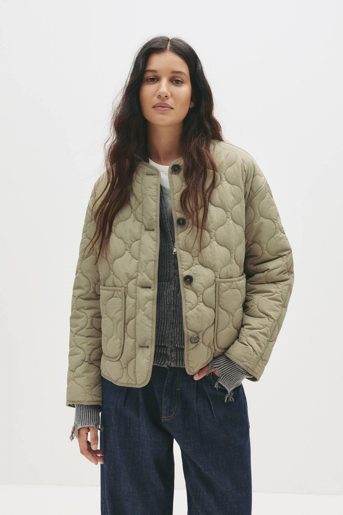 풀앤베어 카키베이지 버튼 포켓 경량 퀼팅 패딩 베스트 7700/340 KHAKI - 상세 이미지 2