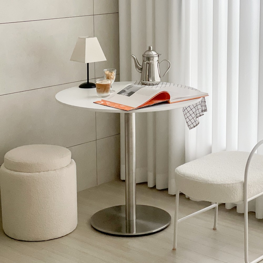 플로윙 플러스 600 화이트 실버 미드센츄리 모던 디자인 원형 식탁 테이블