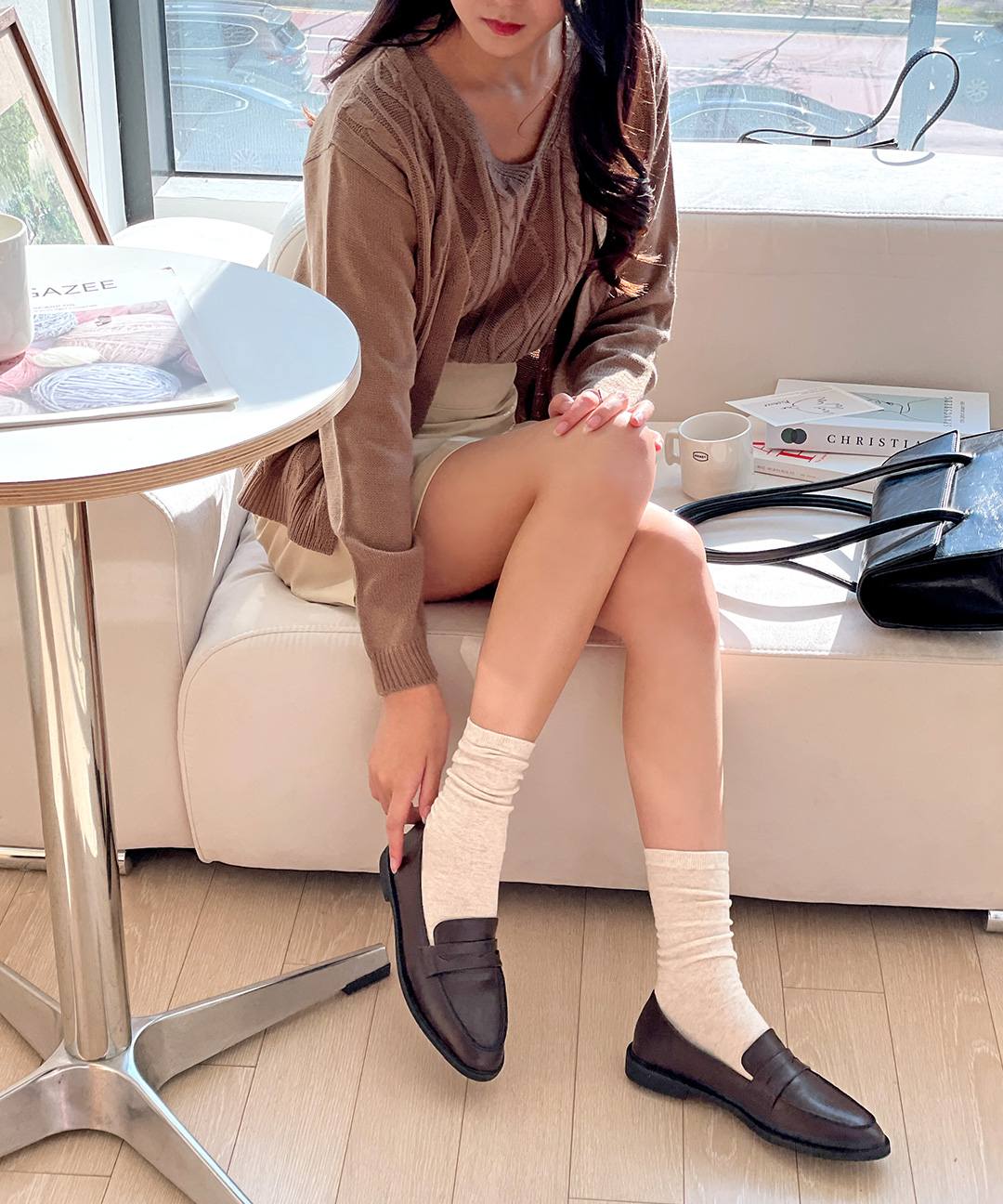 플라틴베이지 여성 스퀘어 페니 로퍼 모던 단화 발편한 구두(출근룩 하객룩) - 상세 이미지 5