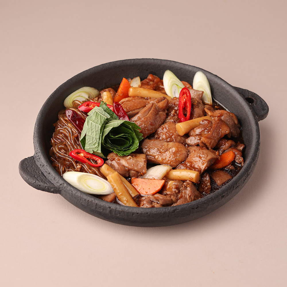 [청춘불판] 캠핑추천 순살안동찜닭 900g - 상품 이미지
