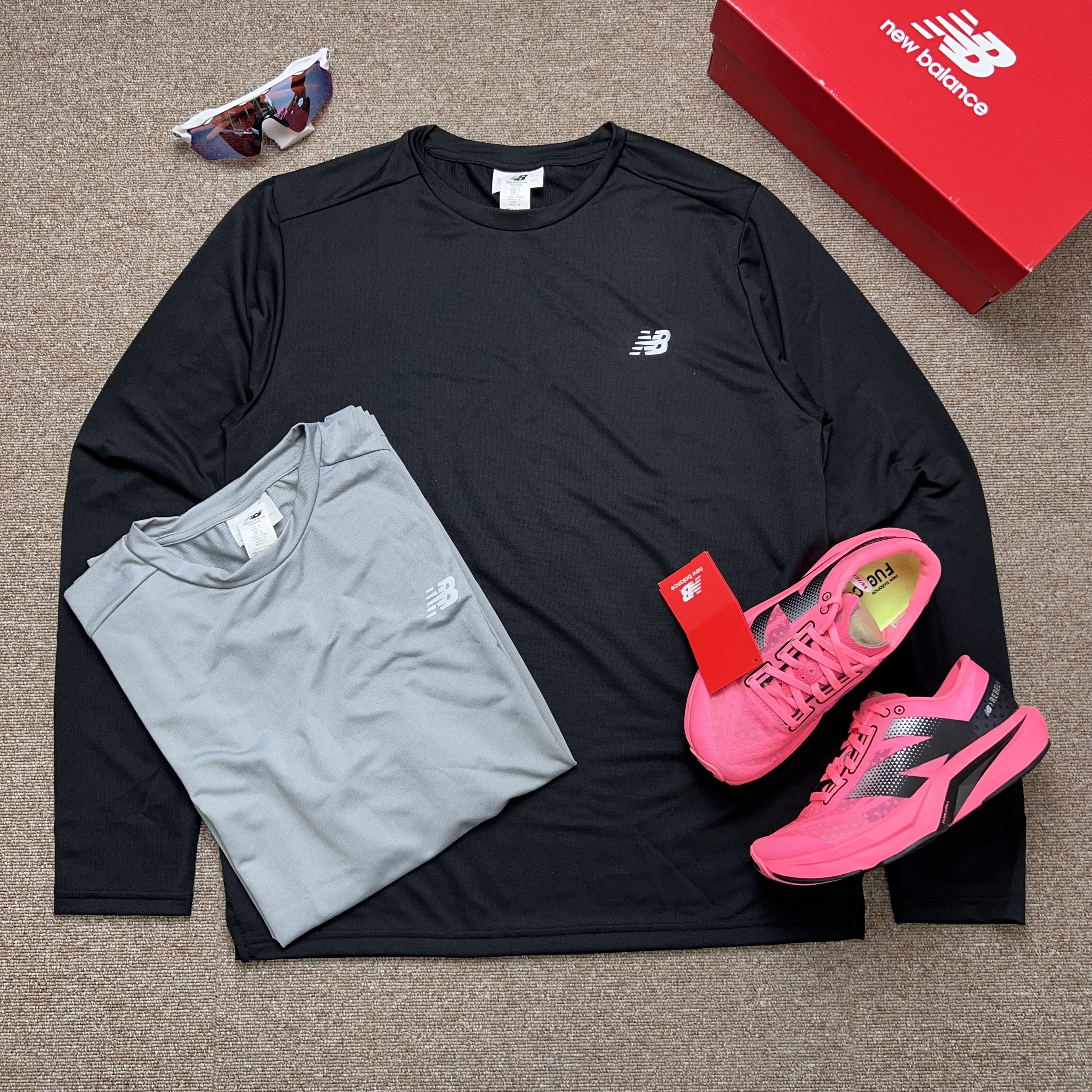 뉴발란스 러닝 긴팔 롱슬리브 마라톤 등산 헬스 트레이닝 운동복 - 상품 이미지