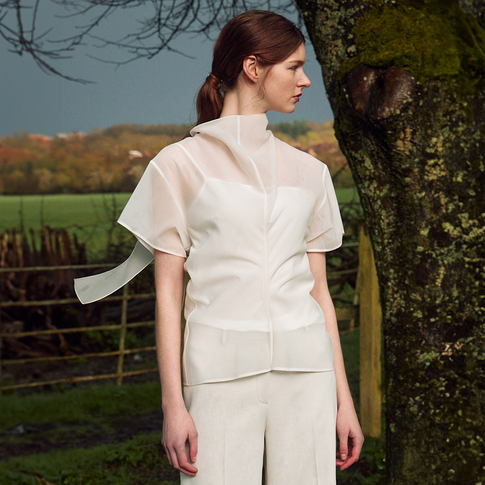 [온앤온] 하프 소매 타이 블라우스 NEW5XBC01