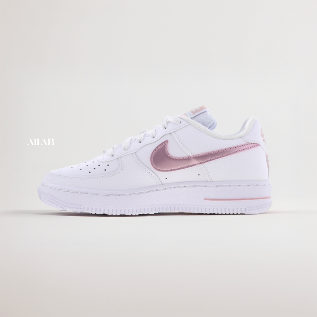 [국내매장판] 나이키 에어포스1 스니커즈 로우 커플 고등학생 남여공용 운동화 핑크글레이즈드, 250