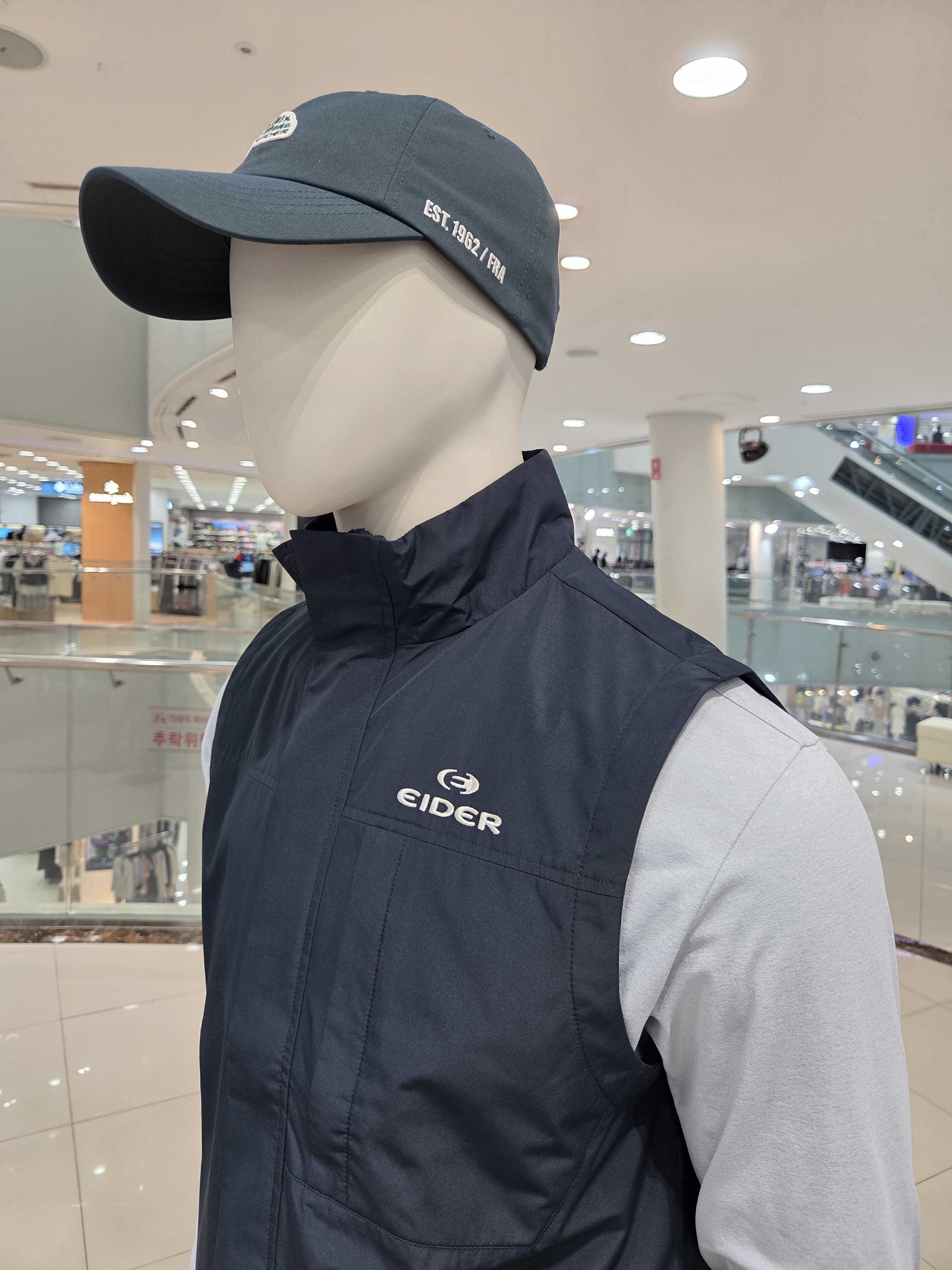 아이더 남성 가을 조끼 2L 방풍 베스트 블랑 MU24601 - 상세 이미지 5