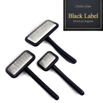 실버라인펫 블랙라벨 노스트레스 슬리커브러쉬 엉킨털 죽은털 제거 빗