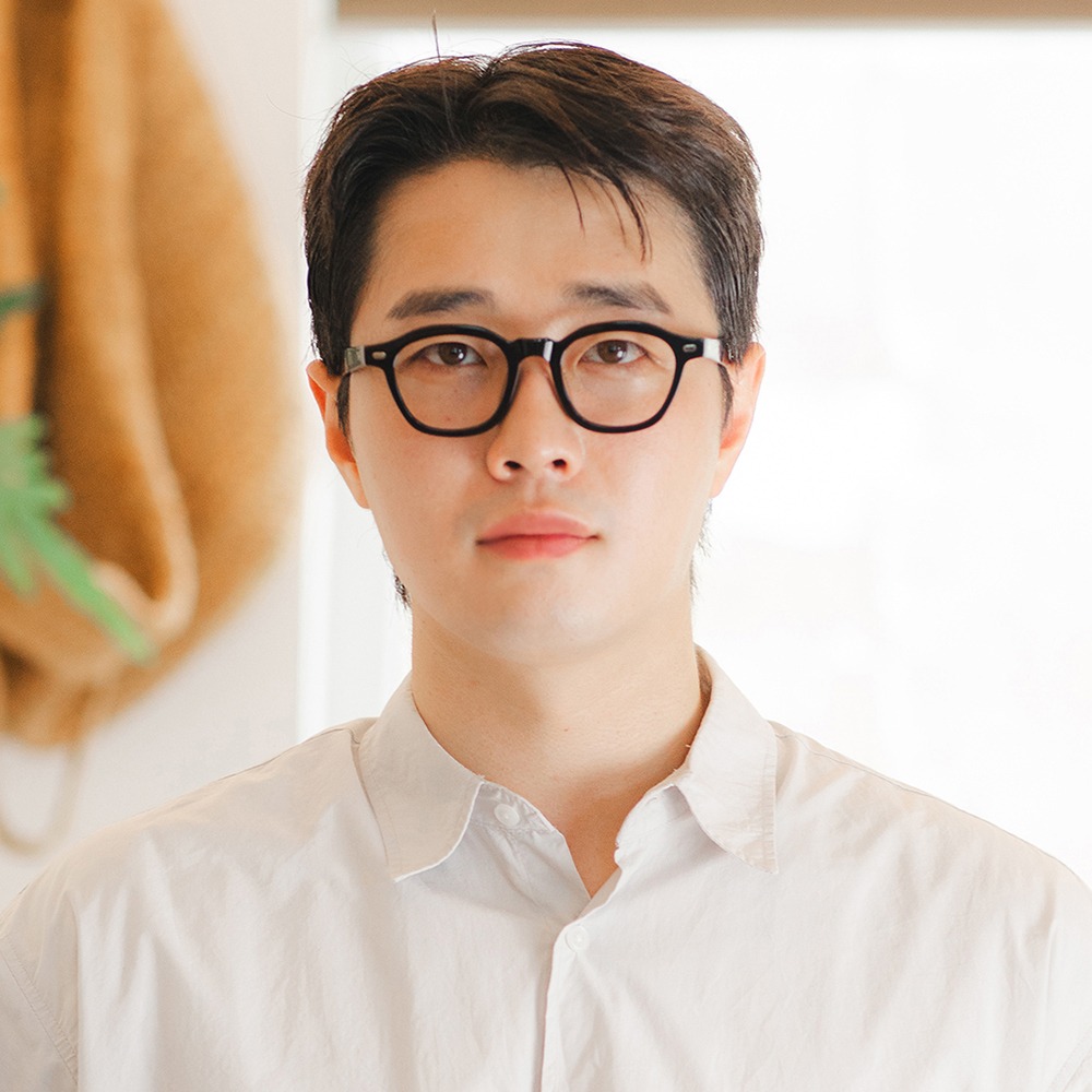 카나드 CA2451 보스턴 프렌치스퀘어 안경테 블루라이트 차단 렌즈 뿔테 안경 - 메인 이미지