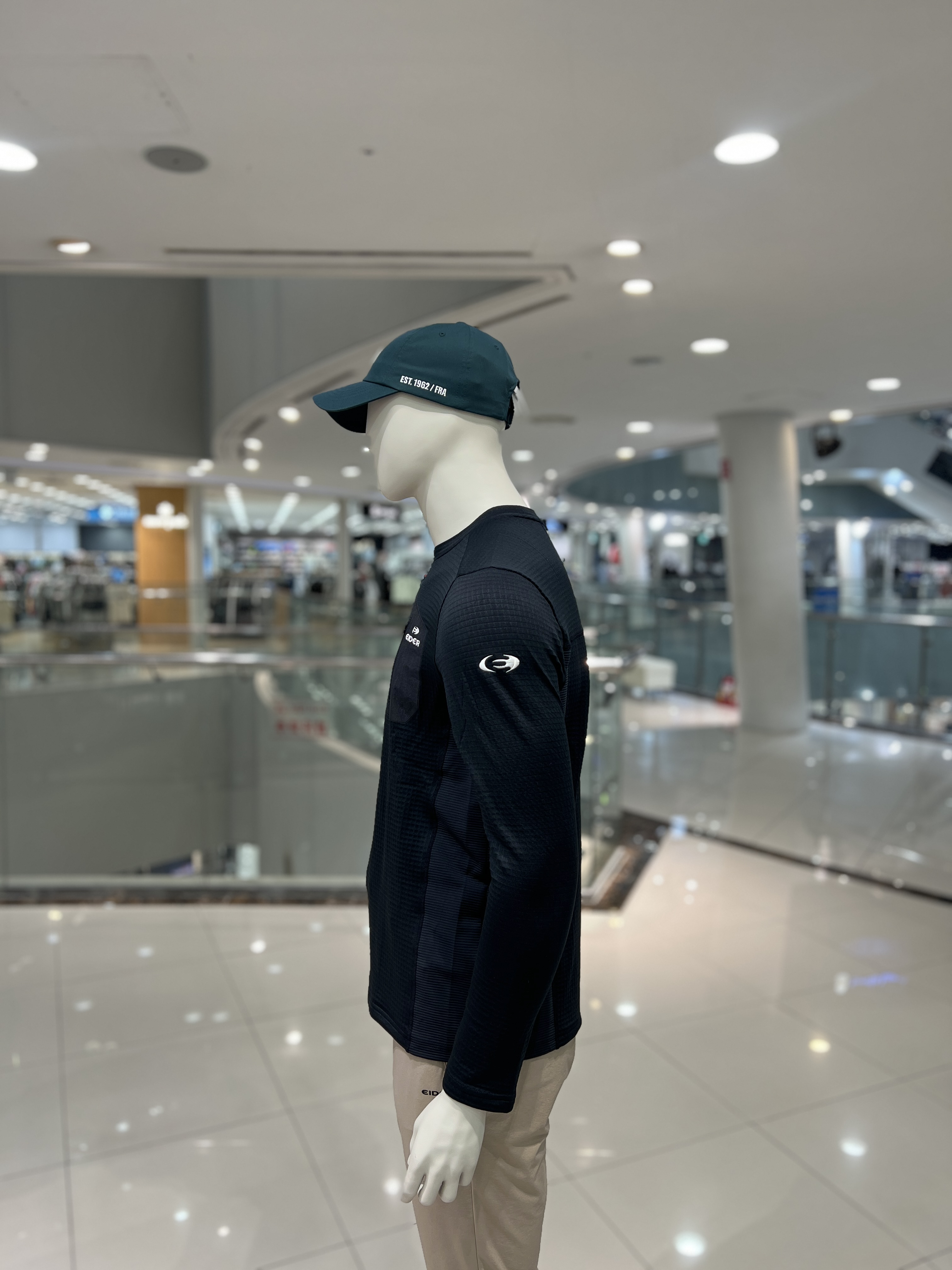 아이더 남성 가을 등산 그리드 긴팔 라운드 티셔츠 헤리티지 MU24232 - 상세 이미지 4