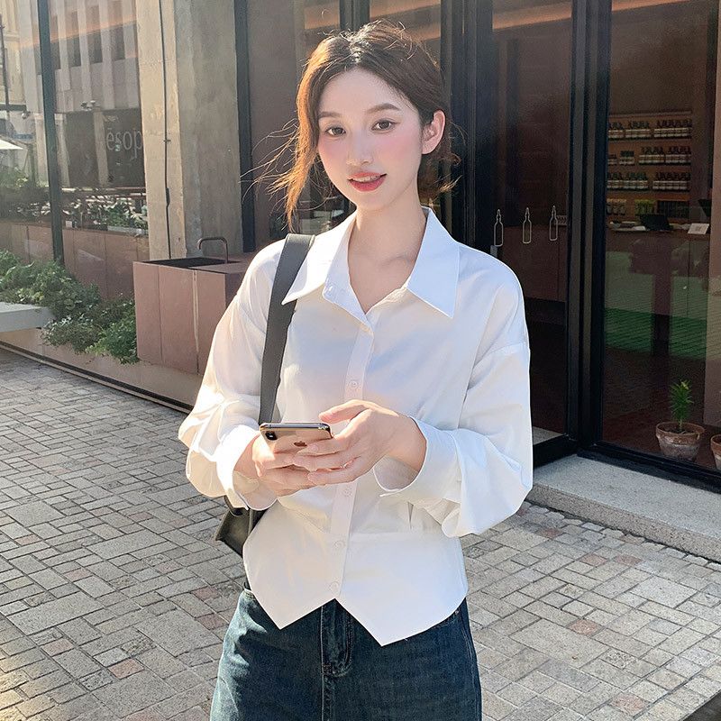 화이트 슬릿 여성셔츠 링클프리 출퇴근용 데일리 긴팔 오피스룩 스타일리시한 테일러링 셔츠 - 상세 이미지 2