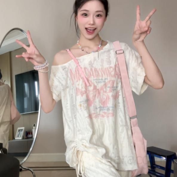 여성 오프숄더 라운드넥 반팔티셔츠 여름 불규칙 디자인 스타일 시원한 착용감 캐주얼 데일리룩 편안한 외출용 쿨탑 - 상품 이미지