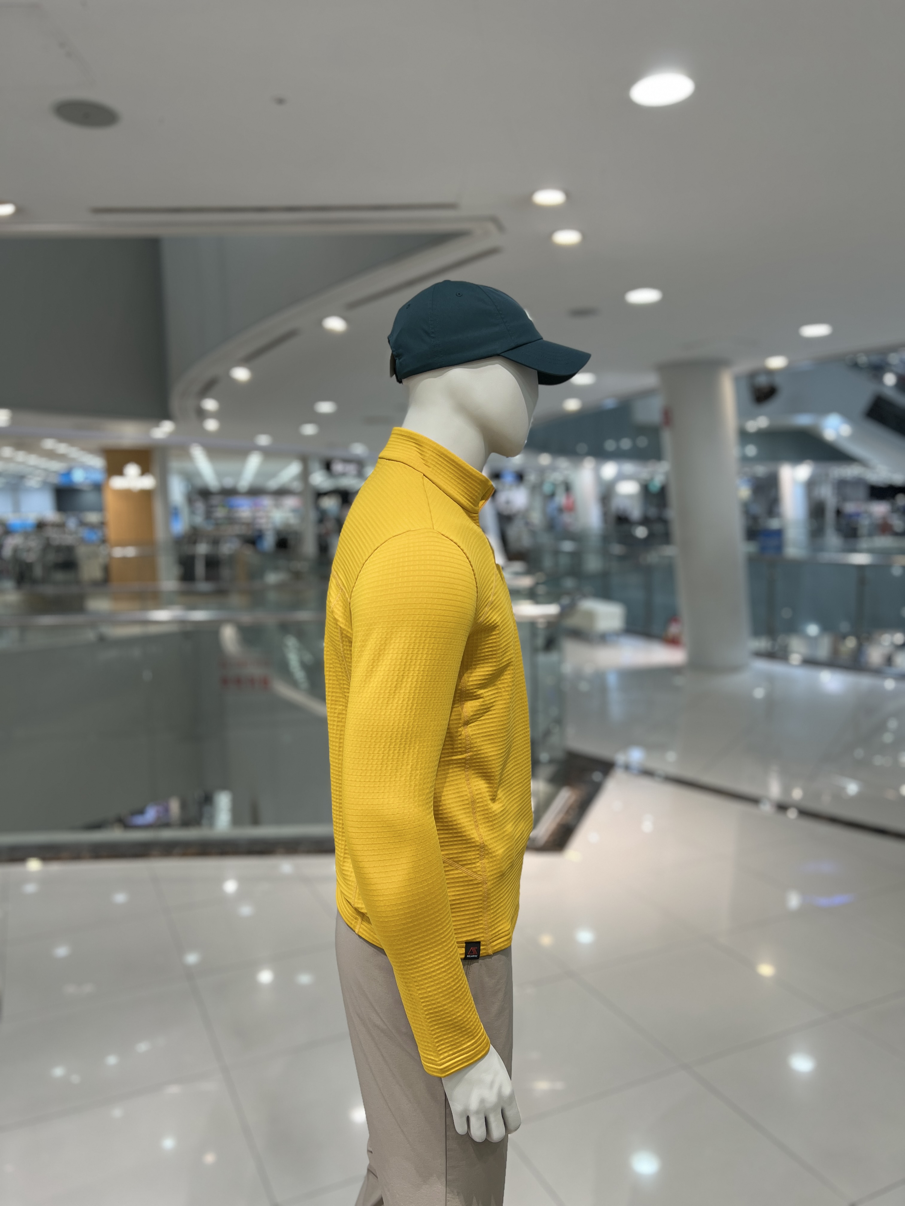 아이더 남성 기능성 등산 그리드 긴팔 짚업 티셔츠 헤리티지 MU24231 - 상세 이미지 2