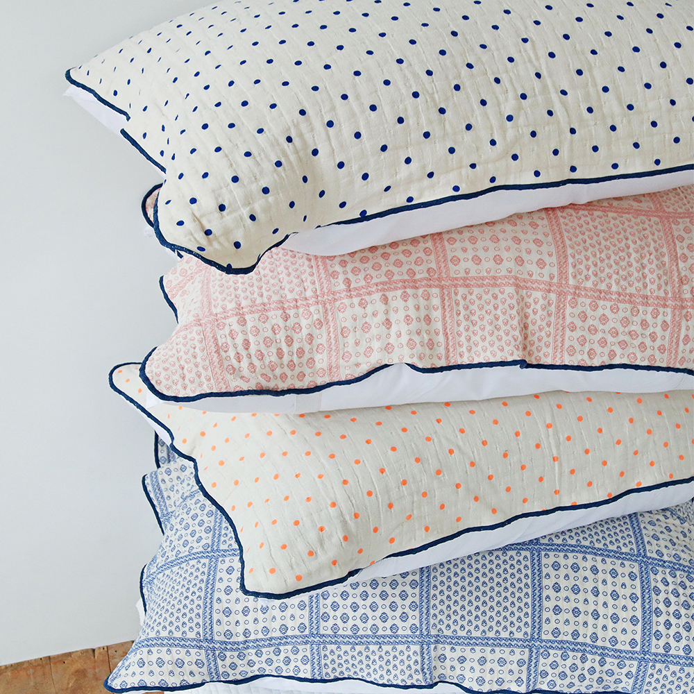 4중거즈 패치워크 도트 양면사용 고정밴드 밴드형 여행용 사계절 베개커버 5070