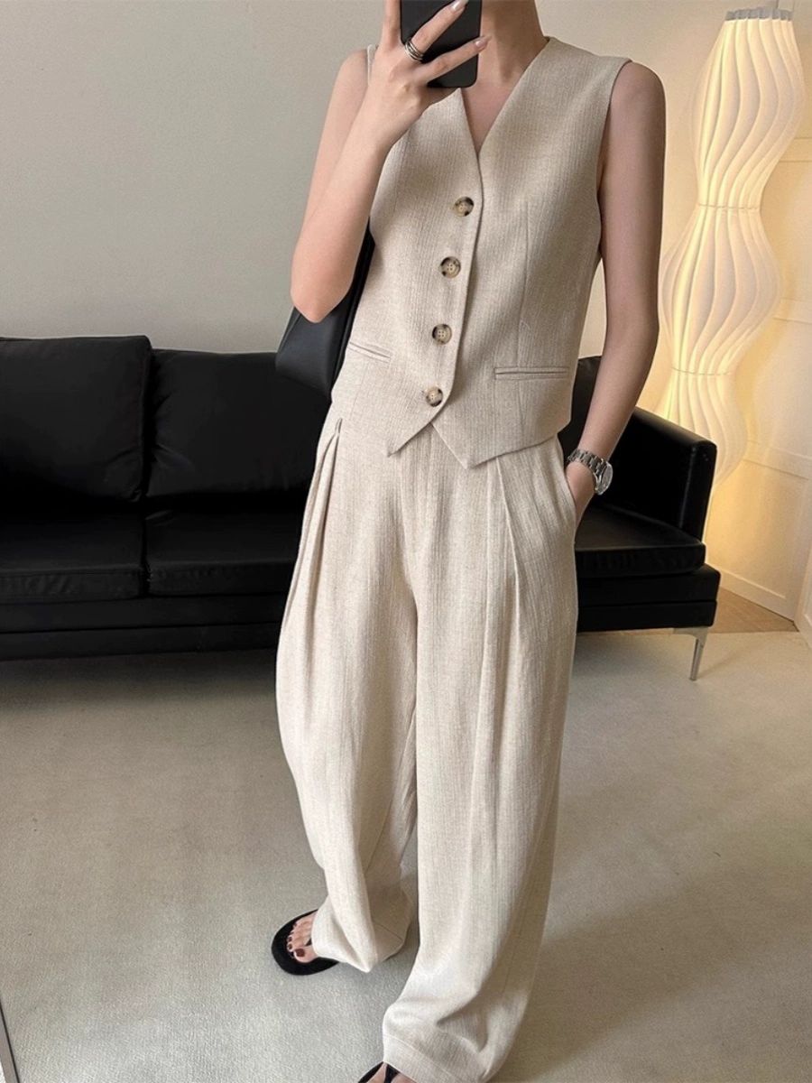 민소매 브이넥 조끼 여성용 안감 상의 베이지 여름 시원한 베이지두피스초보들올해유행핫아이템조끼세트 S - 상품 이미지