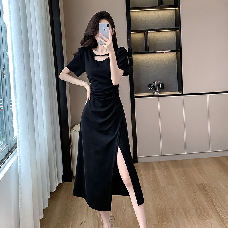 여성용 여름 플리츠 드레스 미디 길이 슬릿 허리 슬리밍 스타일 감각적인 디자인 중장기장 여성원피스 데일리 시원한 착용감 편안한 외출용 - 상세 이미지 4