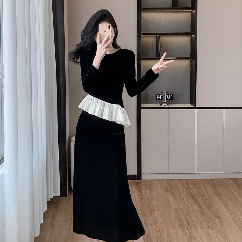 여성 봄 벨벳 피쉬테일 롱 투피스 세트 러플 밑단 스타일 하객룩 정장 스커트 세련된 디자인 날씬한 핏 상견례 및 특별한 날 위한 선택 - 상세 이미지 3