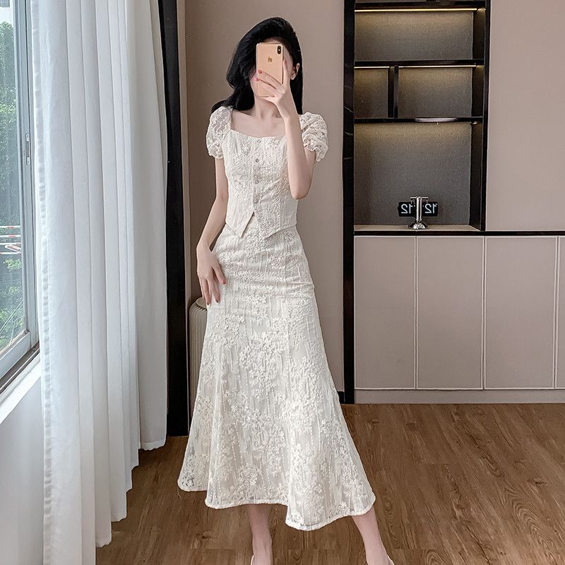 여성 여름 자수 스퀘어넥 롱피쉬테일 투피스 세트 드레스 살구색 고급스러운 스타일 데일리룩 파티룩 활용 가능 - 상세 이미지 4