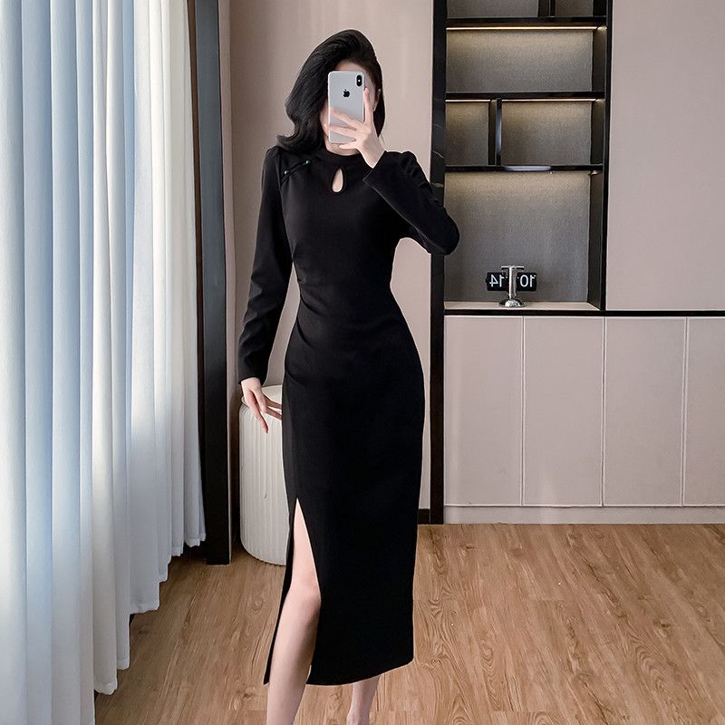 가을 플리츠 슬릿 롱드레스 여성용 허리 슬리밍 디자인 셀러브리티 스타일 맥시 드레스 하객룩 데일리 외출용 우아한 착용감 - 상세 이미지 4