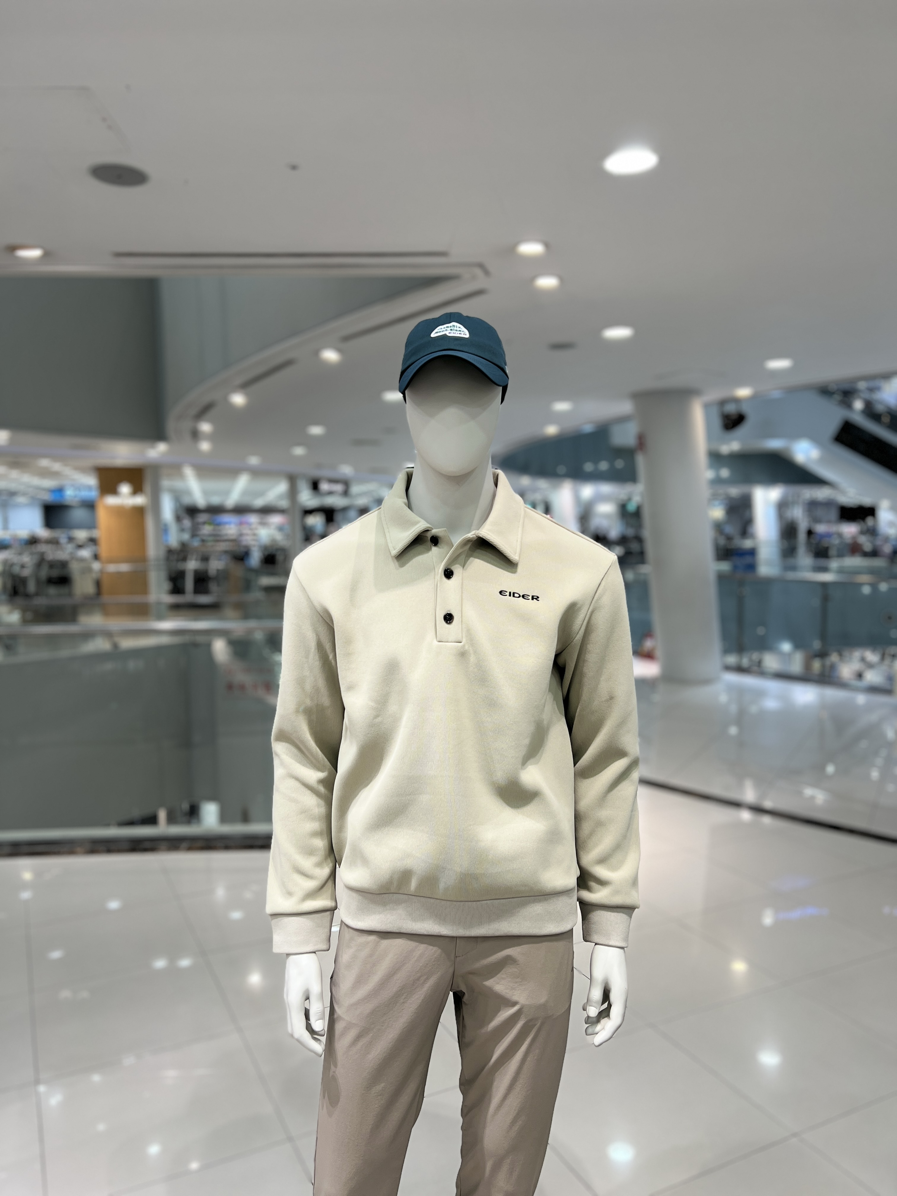 아이더 남성 등산 기능성 긴팔 폴로 티셔츠 울리 MW24262 - 상품 이미지