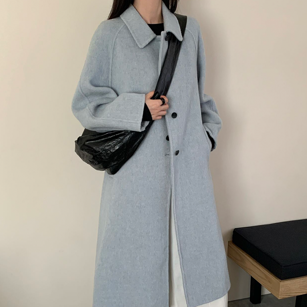 여성 핸드메이드 울100 블루 루즈핏 롱코트 겨울 간절기 모던 아우터