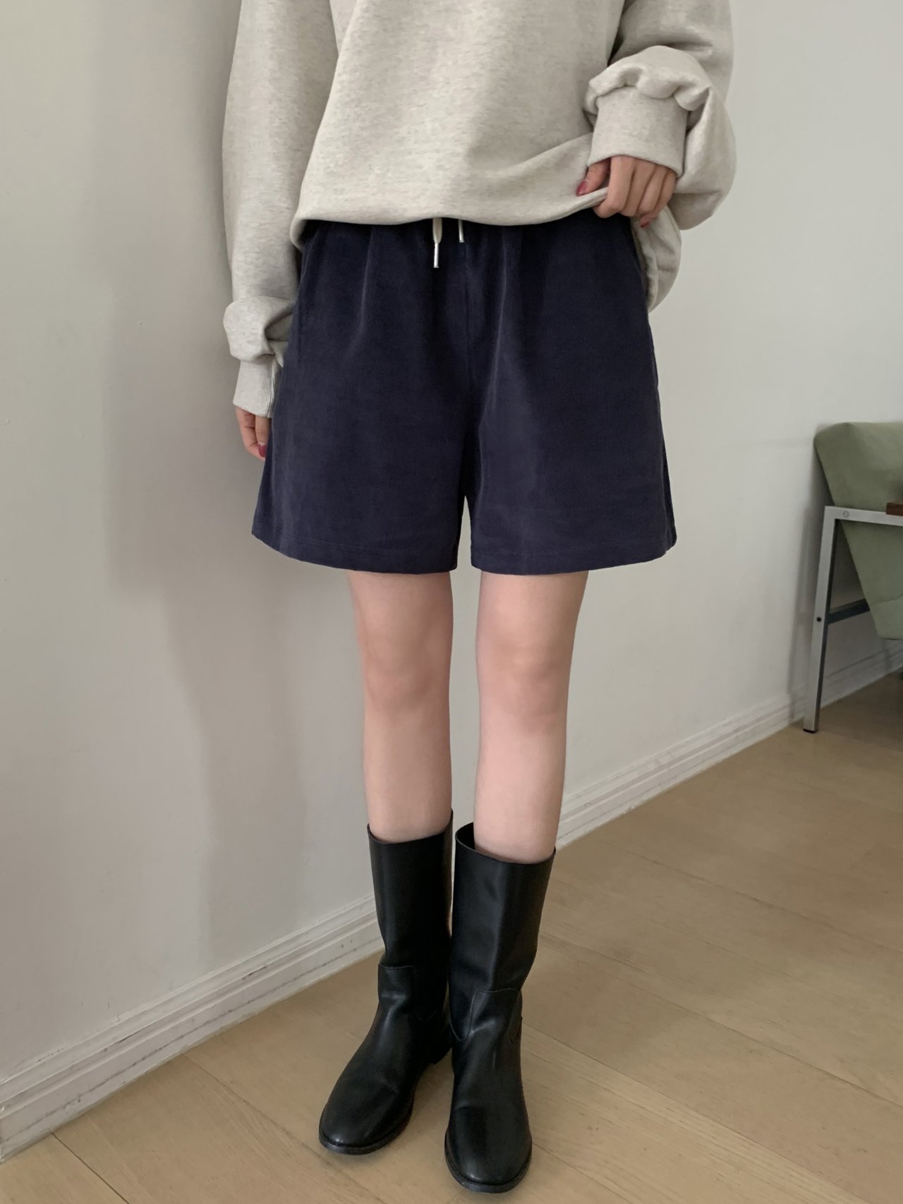 가을 여자 코듀로이 골덴 4부 5부 밴딩 반바지 버뮤다 - 상세 이미지 2