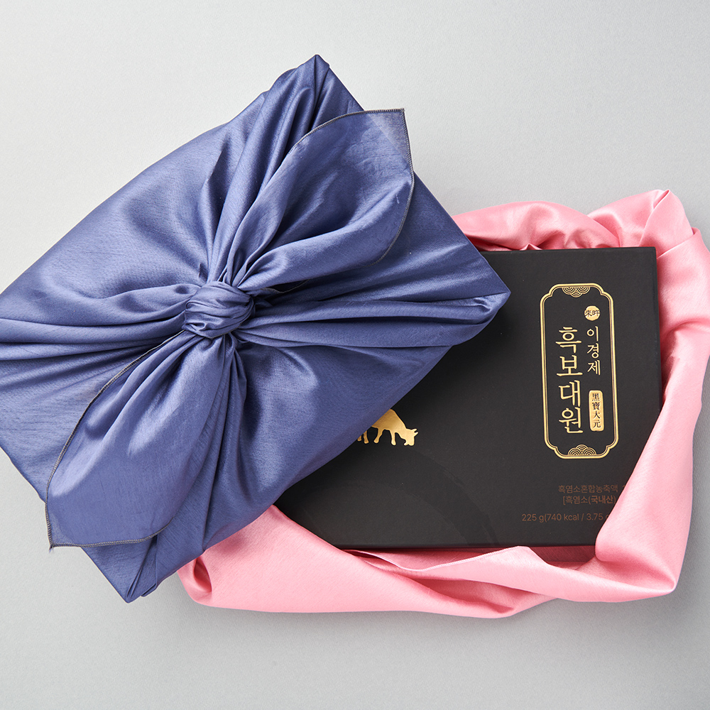 (보자기 포장) 이경제 흑보대원 흑염소 녹용 침향환 이경재 침향원 단 진액 선물용 쇼핑백 60환, 1개 상세 이미지 3