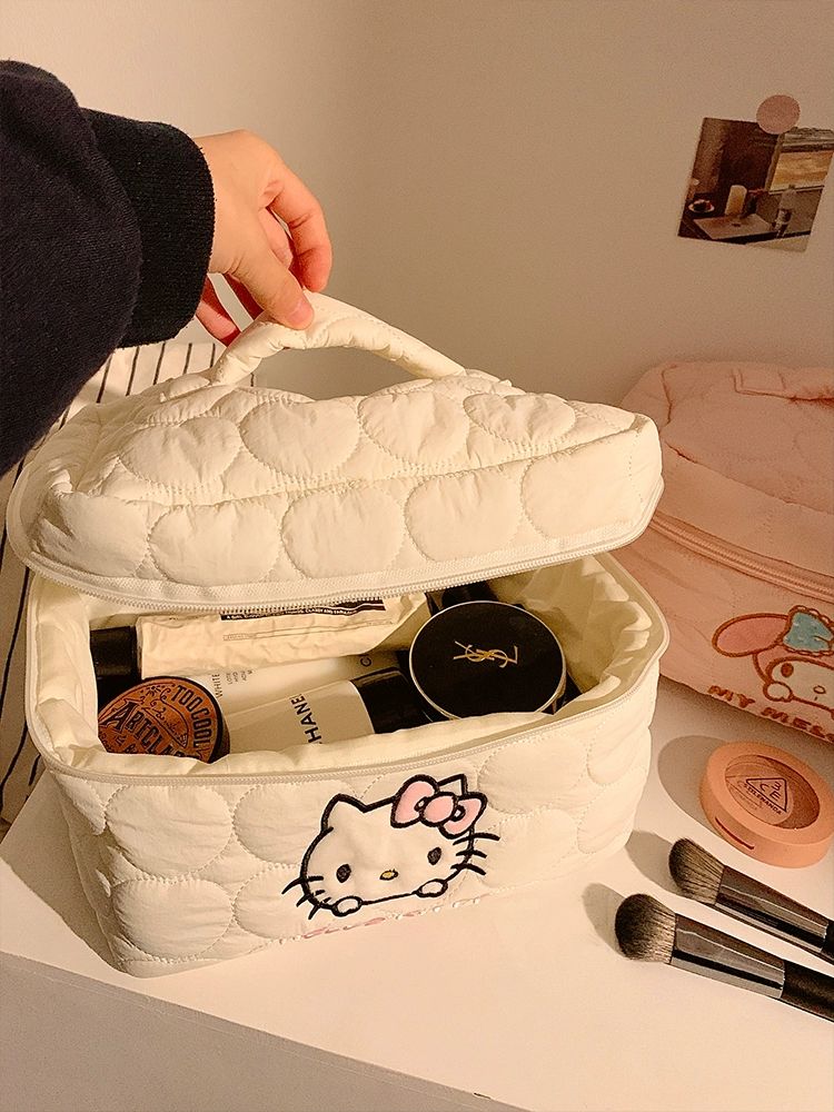 산리오 휴대용 화장품 가방 여성 대용량 세면도구 스킨케어 수납 클러치백 버킷백 - 상세 이미지 3