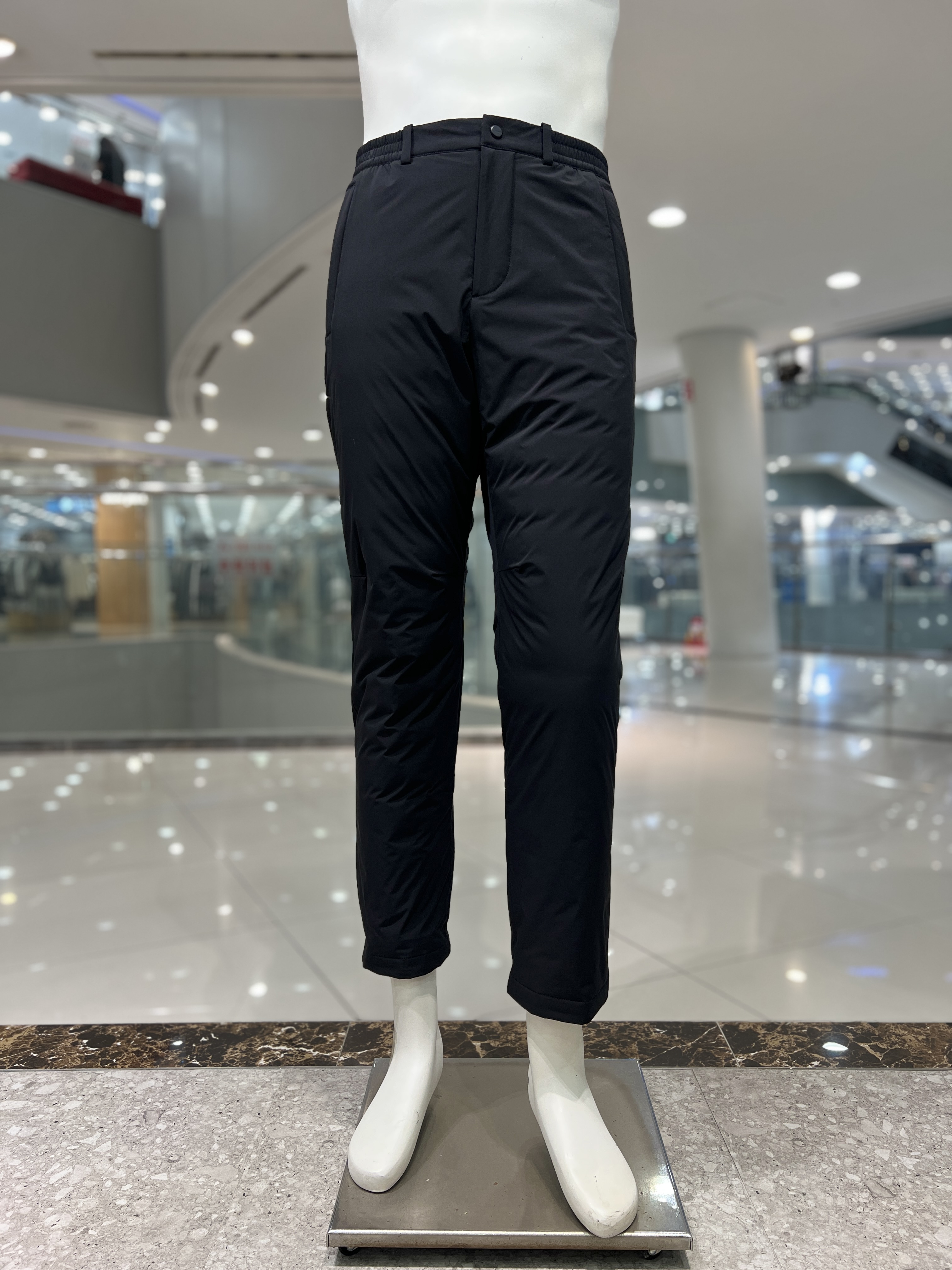 아이더 남성 겨울 일상복 구스 다운 팬츠 마운트 365 MW24364 - 상품 이미지