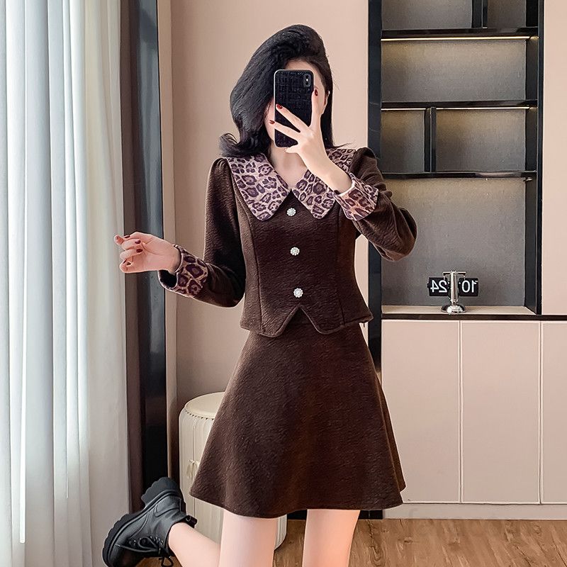 여성 레오파드 프린트 스플라이싱 A라인 숏 스커트 투피스 세트 봄 패션 트렌디한 스타일 캐주얼 오피스룩 데일리 착용감 편안한 외출용 - 상세 이미지 3
