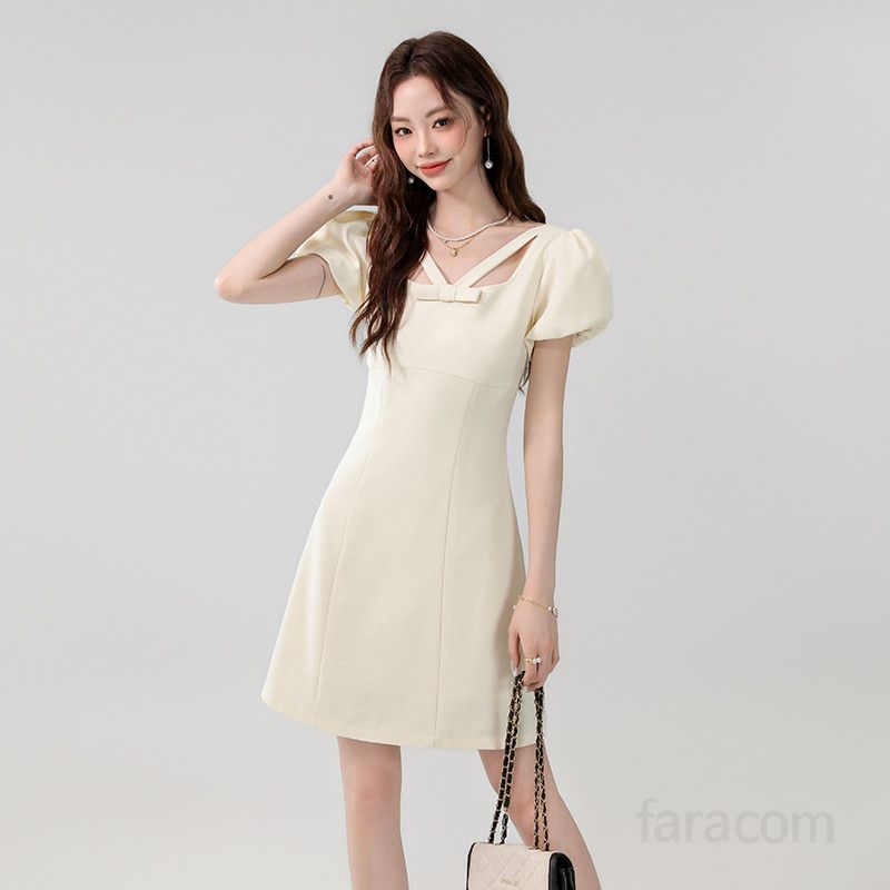 여름 A라인 미니원피스 슬림핏 퍼프 슬리브 여성 드레스 시원한 착용감 데일리룩 화사한 스타일 휴양지룩 활용도 높은 쁘띠 드레스 - 상세 이미지 3