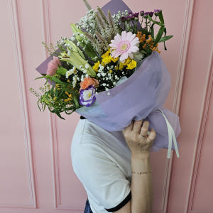 유스풀몰 행복시리즈 중형 생화 도매 꽃 택배 꽃배달 싼곳 정기배송 정기구... 솔직 후기 | 실사용자 리뷰 분석 - 상품 이미지 2