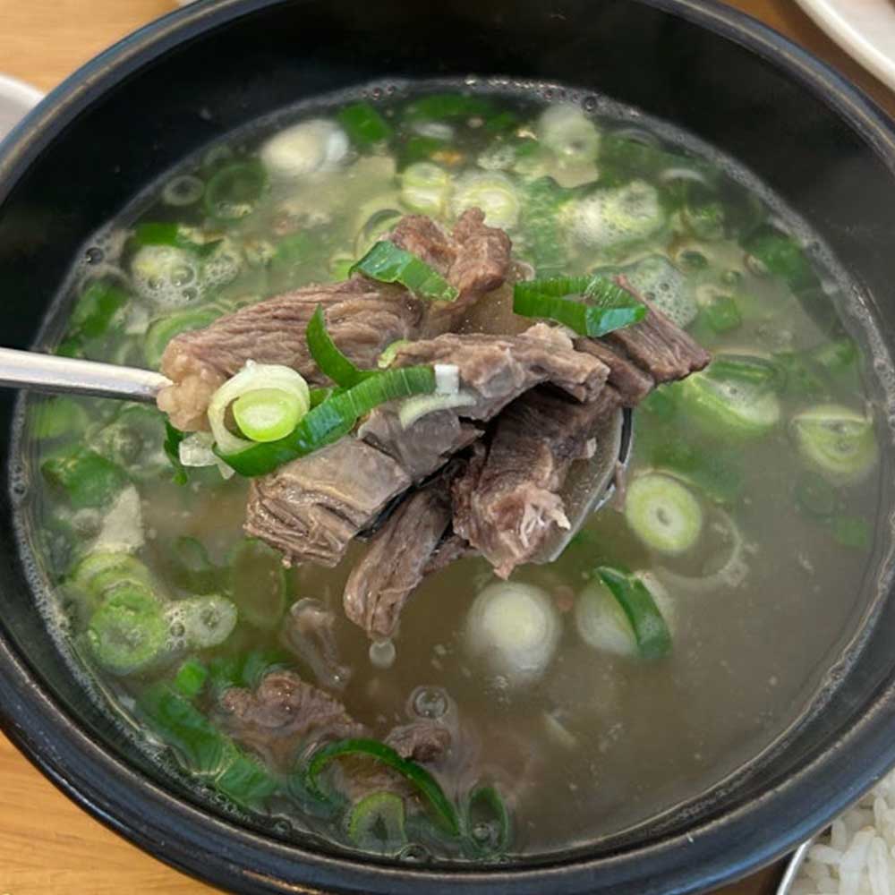 [더 저렴한-센터합배송]고기듬뿍 나주곰탕 520g/대파넣은 맑은국물 아이아침 캠핑요리 이미지 8