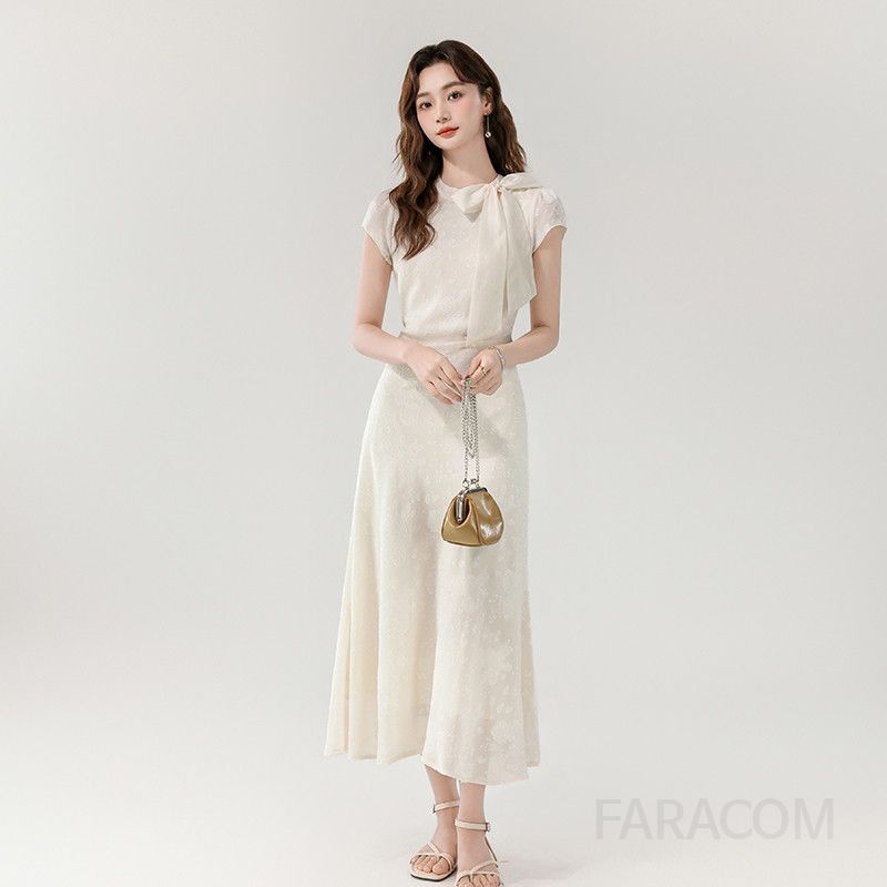 여름 레이스 롱원피스 여성 우아한 리본 허리 슬림핏 드레스 데일리룩 시원한 착용감 바캉스룩 휴양지룩 - 상품 이미지